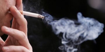 Así afecta el tabaco al tamaño del cerebro, según la ciencia