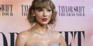 Taylor Swift encabeza liderazgo artístico en 2023, Romeo Santos entre los dominicanos