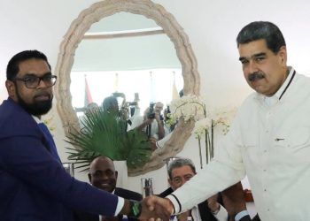 Venezuela y Guyana acuerdan no amenazarse ni usar la fuerza en su disputa por el Esequibo