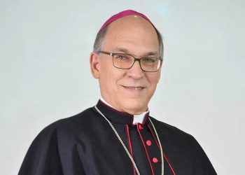 Masalles dice que lo engañaron sobre acogida en la diócesis de Barcelona