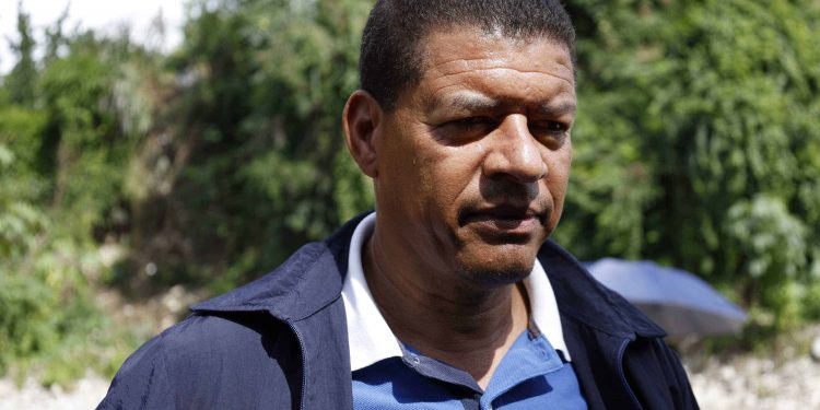 Peledeístas denuncia transfuguismo actual alcalde Guayabal