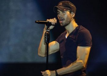 Enrique Iglesias anuncia su retiro de los escenarios