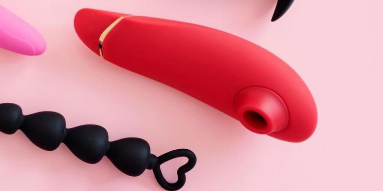 Cómo recuperar el deseo sexual con juguetes eróticos