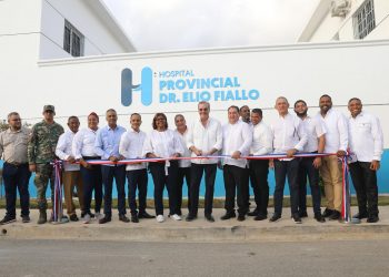 Presidente Abinader entrega Hospital Provincial Dr. Elio Fiallo y Centro de Primer Nivel en Pedernales