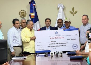 Agricultura entrega 50 millones para sector arrocero