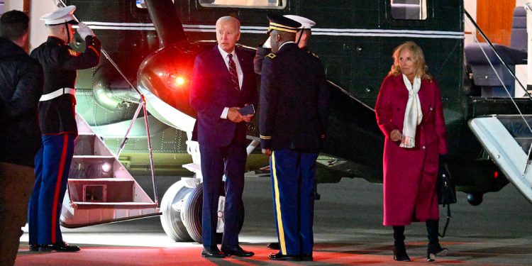 Biden no sabe a dónde ir tras aterrizar en Delaware para descansar el fin de semana: Video