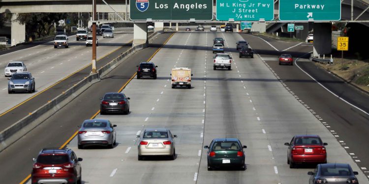 California es el estado con mayor pérdida de residentes en Estados Unidos