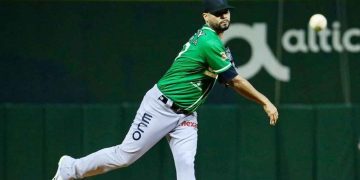Estrellas Orientales derrotan al Licey y llevan Serie Final al máximo