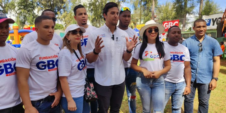 GBC Farmacias y Fundación GBC celebran el Día de Reyes con entrega de juguetes a 450 niños del DN
