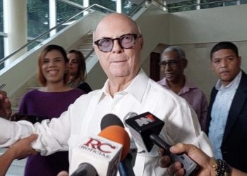 Hipólito Mejía asegura Abinader está sobre el 60% y Carolina Mejía ronda el 70%