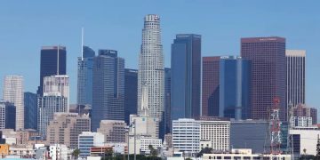 Los Ángeles se despide de sus millonarios: la gente rica de EEUU se muda a sitios impositivamente más amigables
