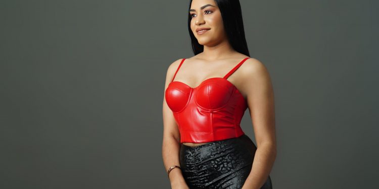 Nelly Swing es demandada por 20 millones de pesos