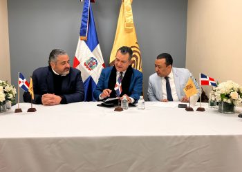 Presidente de la JCE: cifra del padrón dominicano en el exterior asciende a 870 mil empadronados