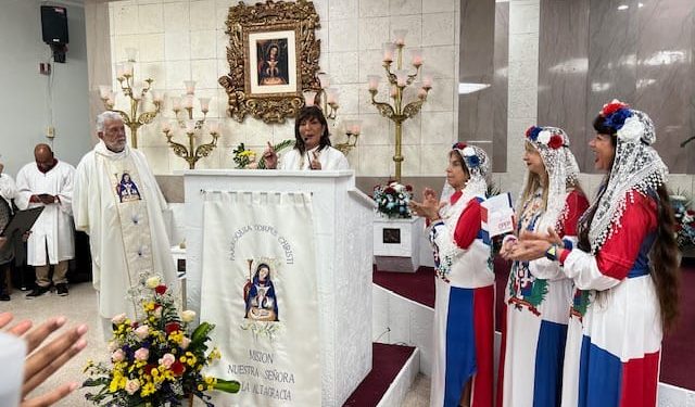 RD encaminada a internacionalización Virgen La Altagracia desde Miami