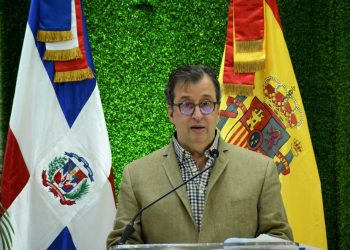 Ricardo Fondeur valora pacto por el ordenamiento territorial de Santiago