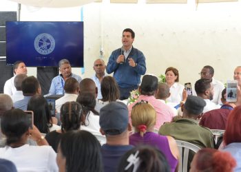 Wellington Arnaud presenta proyecto de saneamiento de la cañada La Pava en Nizao, provincia Peravia