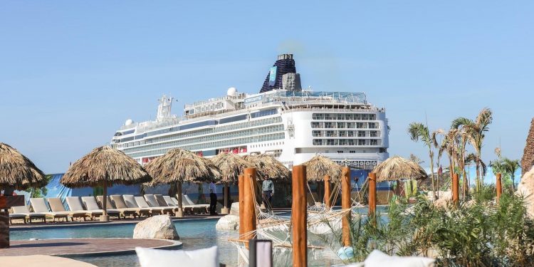 Presidente Abinader hace historia cumple su promesa a Pedernales y al sur con la inauguración de puerto turístico y recibimiento de primer crucero