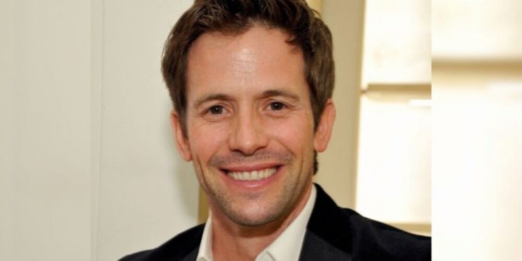 Actor Christian Oliver muere en accidente de avioneta