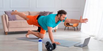 Hernia de disco: dos ejercicios para aliviar el dolor