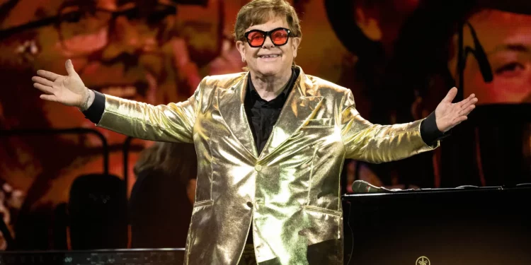 Elton John obtuvo su primer premio Emmy y alcanzó el estatus “EGOT”, la élite de los artistas que lo han ganado todo