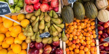 De la teoría a la práctica: por qué sabes que hay que comer fruta, pero no lo haces