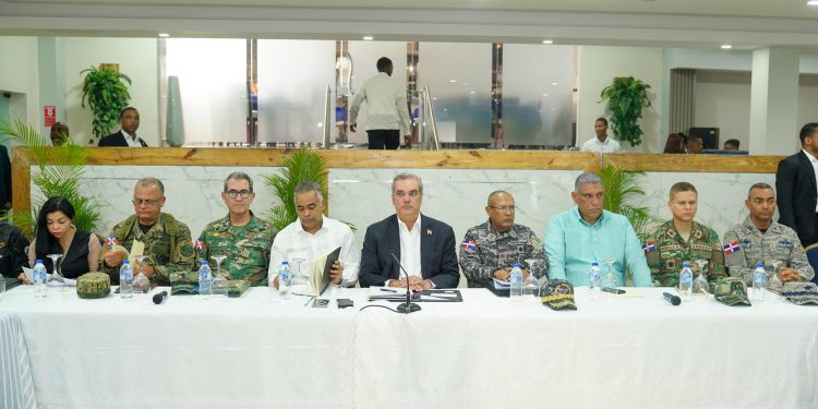 Presidente Abinader encabeza reunión de seguimiento al Plan de Seguridad Ciudadana