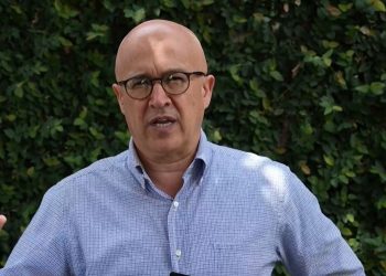 Domínguez Brito: “El PRM le está haciendo un grave daño a la democracia”