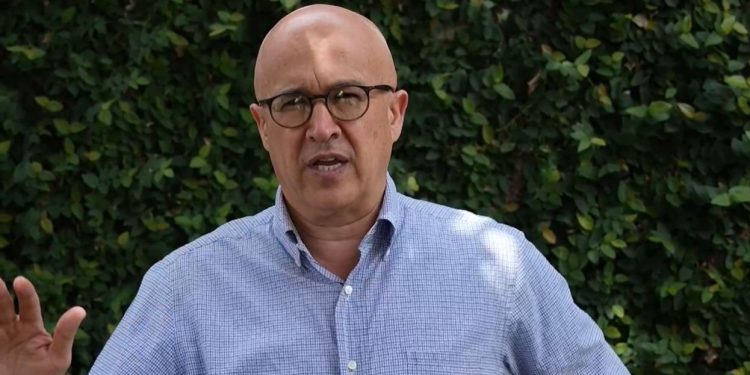 Domínguez Brito: “El PRM le está haciendo un grave daño a la democracia”