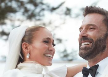 Jennifer López revela detalles explícitos de su vida sexual con Ben Affleck en nueva canción