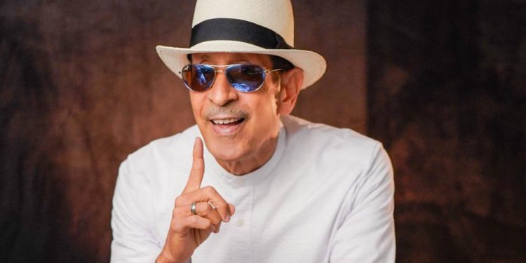 Jossie Esteban lanza «Me Duele», uniendo merengue con música de banda mexicana