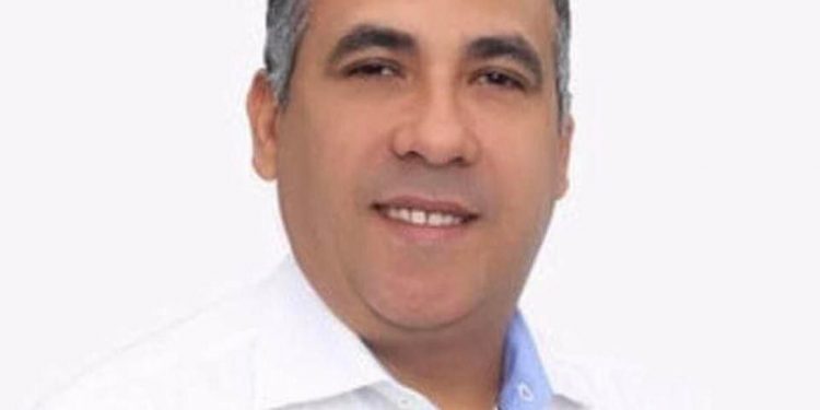Alcalde de Bayaguana, Monte Plata, renuncia al PLD y pasa a sumarse a Justicia Social