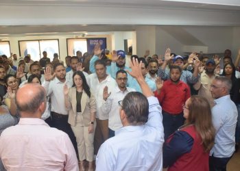 Autoridades de la provincia de Santiago juramentan Comité Provincial de la JRM