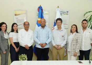 Proindustria anuncia 300 nuevos empleos para Zona Franca en San Francisco durante recorrido con embajador de Japón