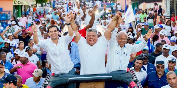 Roberto Ángel afirma cambio iniciado por el presidente Abinader es irreversible en La Victoria y el pais