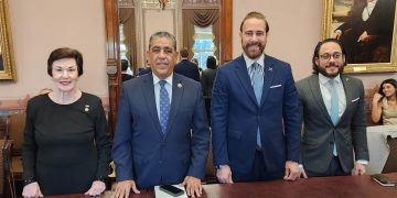 Embajada Dominicana en los Estados Unidos celebra dominicanidad en la Casa Blanca