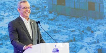Presidente Abinader enumera construcciones de su gestión, afirmando que solo OP entregó más de 300 obras por más de RD$71 mil millones