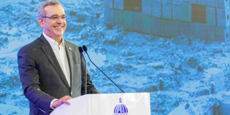 Presidente Abinader enumera construcciones de su gestión, afirmando que solo OP entregó más de 300 obras por más de RD$71 mil millones