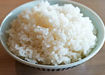 Las sobras del arroz pueden causar enfermedades: las recomendaciones médicas para evitar problemas