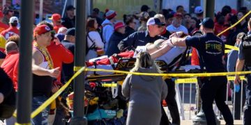 Un muerto y al menos 10 heridos por un tiroteo durante la celebración de la Superbowl en Kansas City