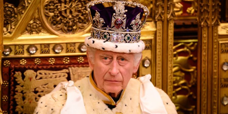 El rey Carlos III del Reino Unido tiene cáncer