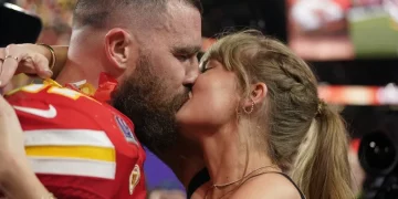 Lo que hace el amor: Taylor Swift voló desde Tokio a Las Vegas para el Super Bowl