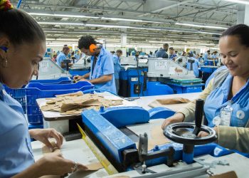 ADOZONA proyecta sector ZF superará los 200,000 empleos en el 2024