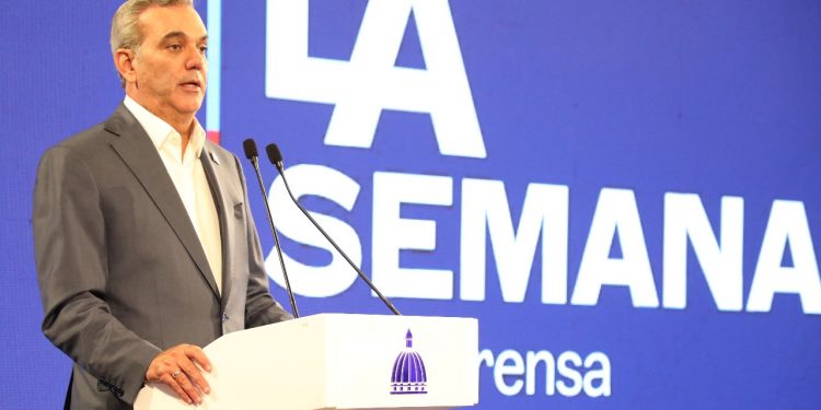 Presidente Abinader destaca que embarazos en adolescentes disminuyeron nueve mil casos menos en 2023 respecto al 2019