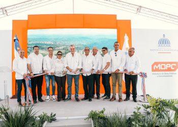 Abinader inaugura la reconstruida carretera Moca-Jamao- Sabaneta de Yásica, un liceo experimental y liceo centro UASD, en Moca