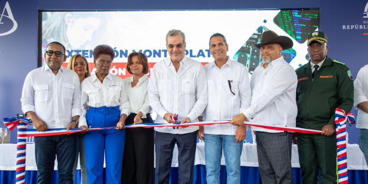 Presidente Abinader inaugura nueva extensión del ITLA en Monte Plata