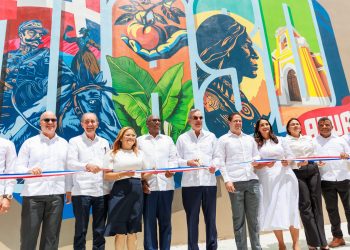 Abinader inauguró hoy la Ciudad Universitaria en Azua, suman 6 las construidas por el actual gobierno, además de ocho extensiones de la UASD en igual número de provincias