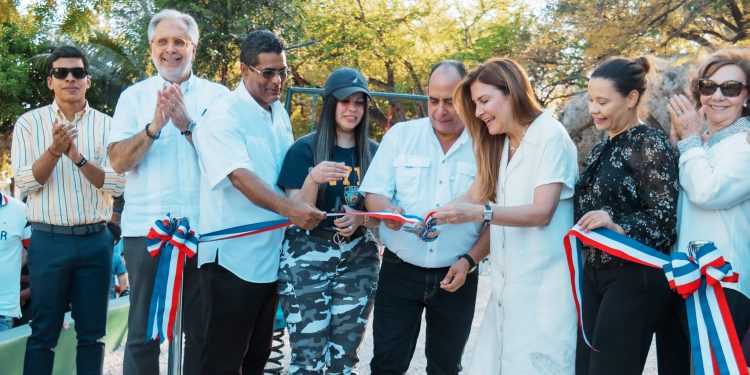 Alcaldía del Distrito Nacional inaugura el parque La Paz en la avenida José Contreras