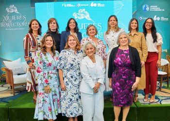 Asociación de Industriales de la Región Norte y Banco Popular celebran el panel “Mujeres de trayectoria”