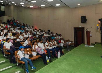Banco Popular impulsa la educación financiera entre los jóvenes