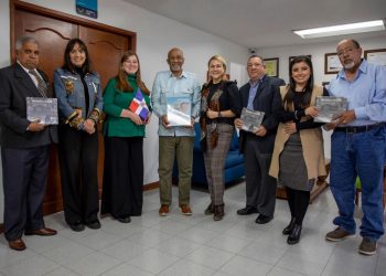 Delegación COOPNAMA conoce experiencia economía solidaria y social en Medellín